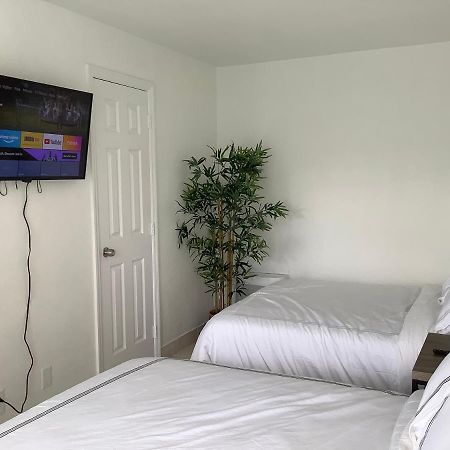 Hotel Motel Lauderdale Inn ฟอร์ต ลอเดอร์เดล ภายนอก รูปภาพ