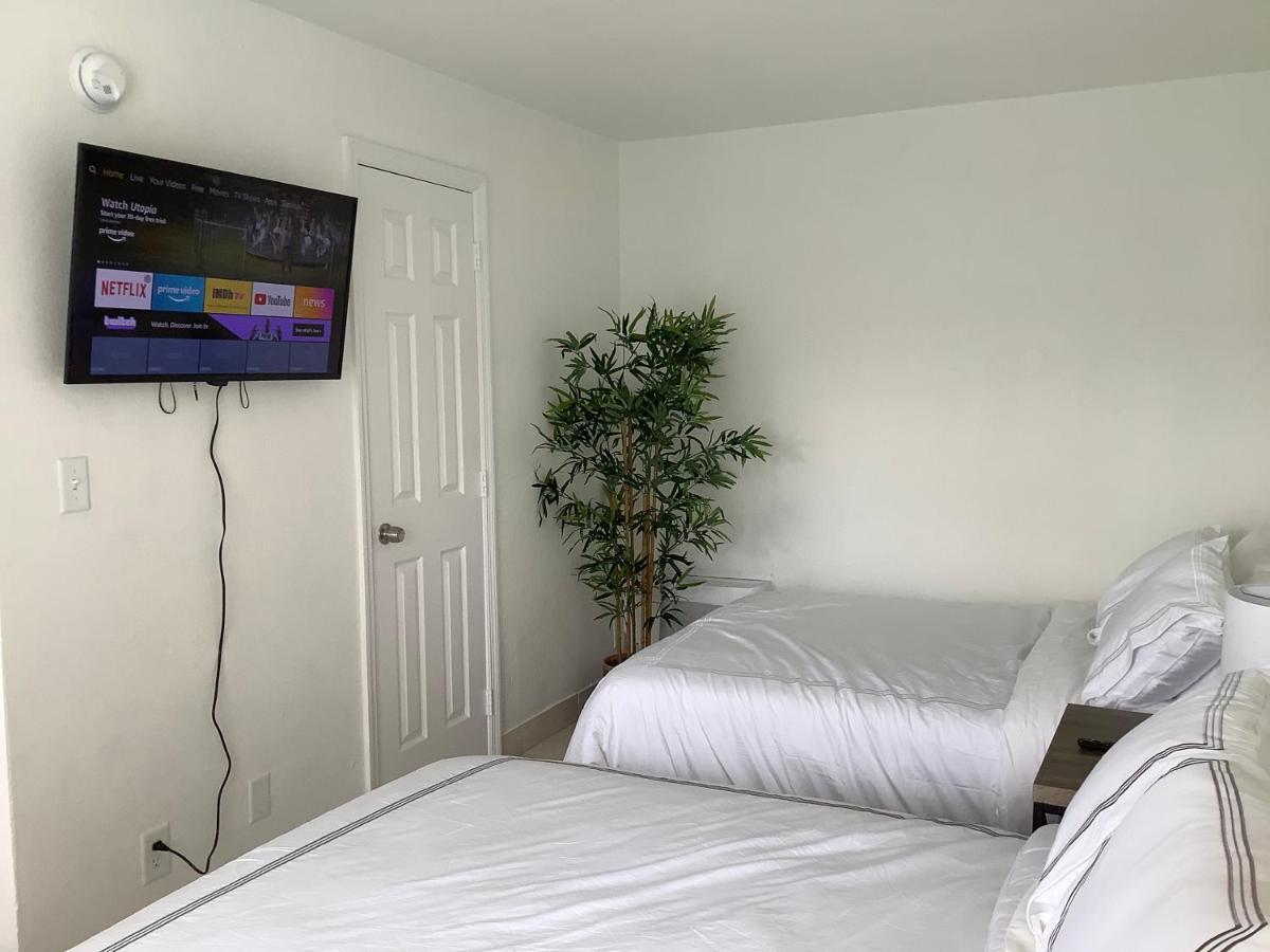 Hotel Motel Lauderdale Inn ฟอร์ต ลอเดอร์เดล ภายนอก รูปภาพ